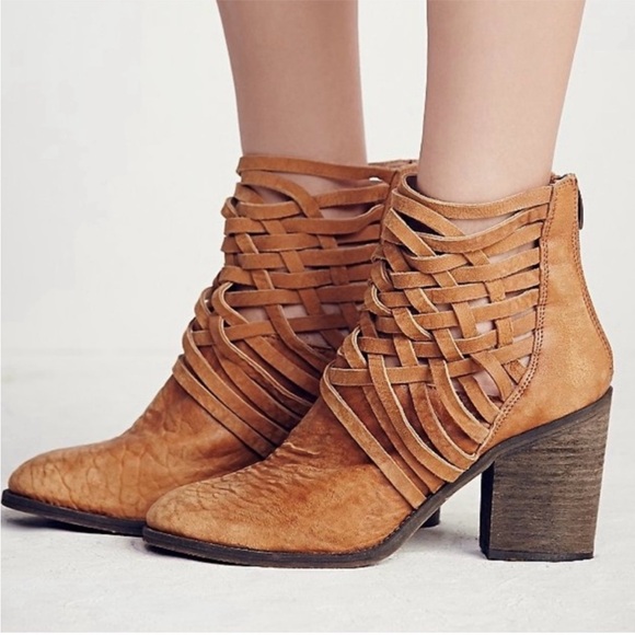 FREE PEOPLE Carrera Boots Size 37 Size 7 - Picture 3 of 14